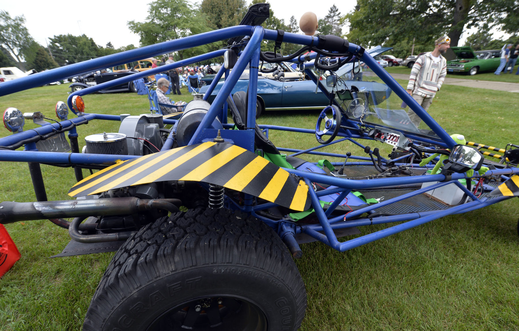 CAR SHOW WOUNDED WARRIORS